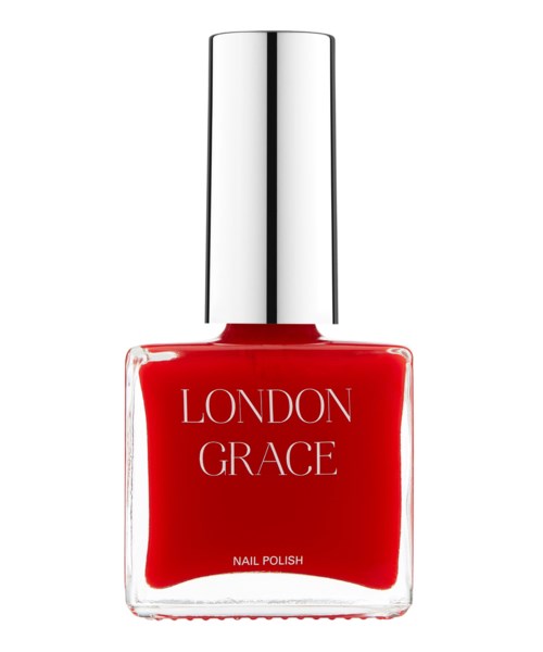 En ljus röd nagellackflaska med silverlock och 'LONDON GRACE' skrivet på den.