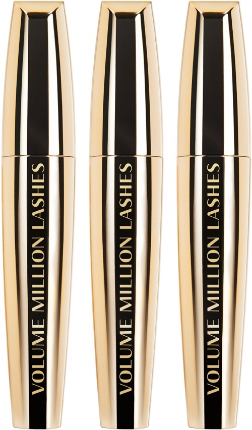 Tre mascara-rør i svart, gull og hvitt. De har teksten "VOLUME MILLION LASHES" skrevet på dem.