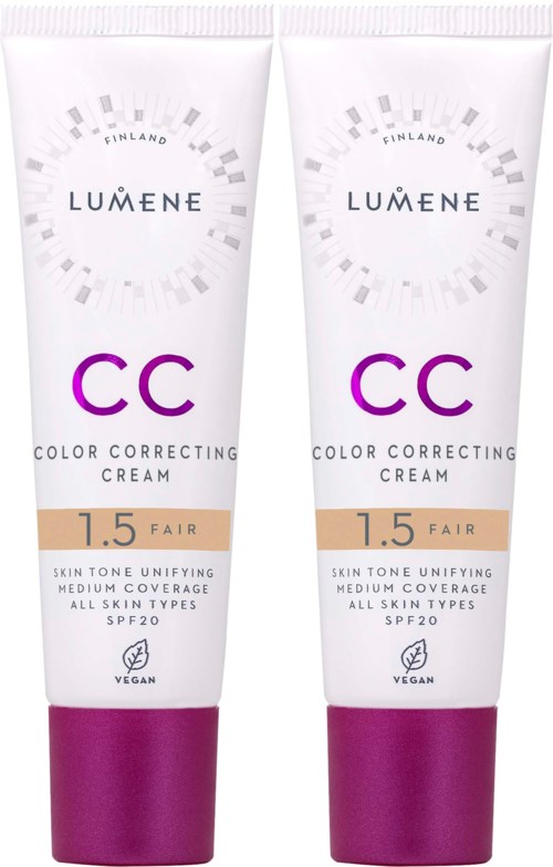 Zwei Tuben Lumene CC-Creme für Hautton und Deckkraft, als hell gekennzeichnet, vegan, SPF20.