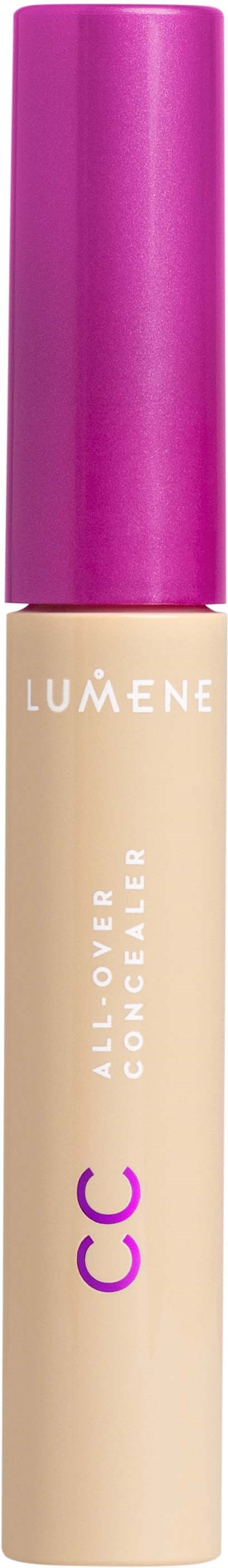 Een beige concealerstift met een paarse dop en paarse tekst, gemarkeerd Lumene All Over CC Concealer.