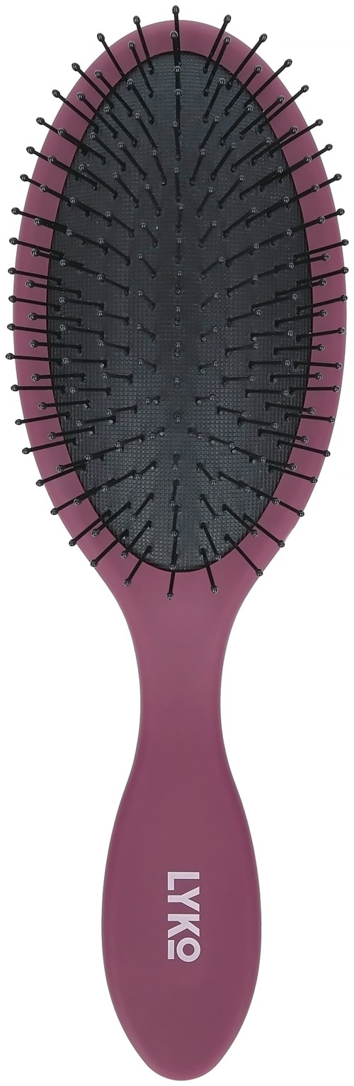 Eine violette Haarbürste mit schwarzen Borsten und dem Wort "LIKE" am Griff.