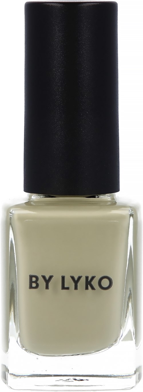 En beige nagellackflaska med svart lock och "BY LYKO" skrivet på.