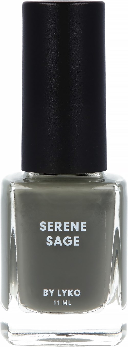En nagellackflaska märkt 'Serene Sage' av Lyko, grågrön färg, svart lock, 11 ml.