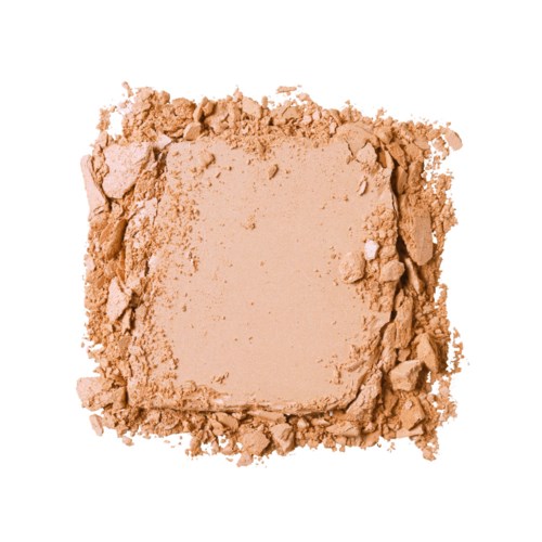 Een vierkant van lichtbruin poeder make-up met ruwe randen en wat verspreide kruimels.