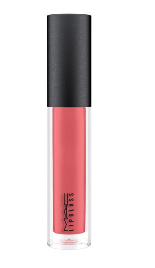 Ett rör med rosa läppglans med svart lock, märkt MAC i svart. Det ser stilrent och nytt ut.