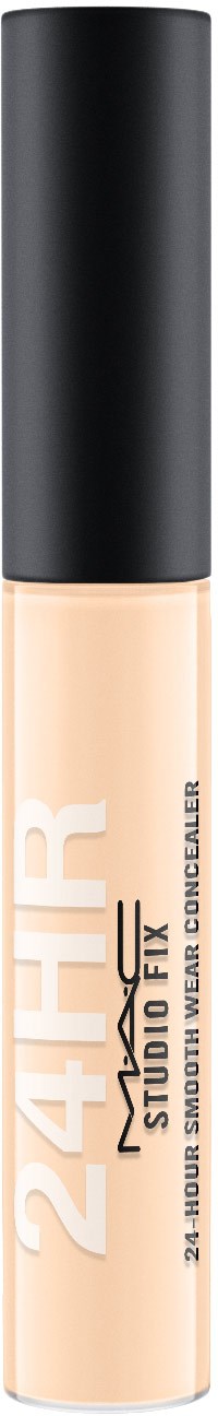 En concealer i ett rör med svart lock, märkt '24H Studio Fix'.