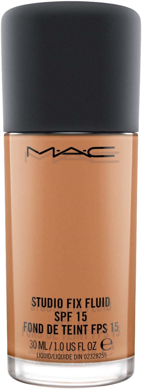 En flaska av MAC Studio Fix Fluid foundation med SPF 15, beige färg och svart lock.