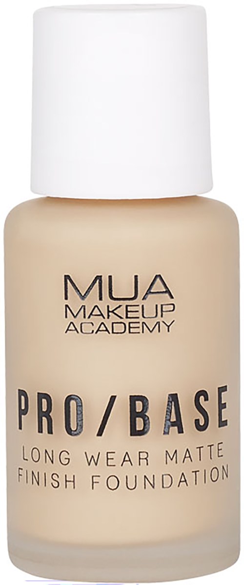 MUA PRO/BASE meikkipohja pitkäkestoiseen mattapintaan.