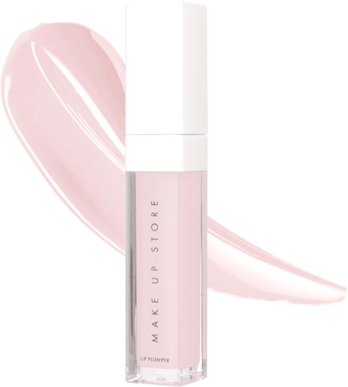 Een lipgloss van MAKE UP STORE in lichtroze met een witte dop, met een roze scheer in de achtergrond.