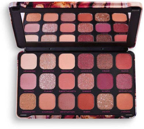 Een oogschaduwpalette met 20 tinten, elk genoemd en gerangschikt in twee rijen, inclusief roze, bruintinten en glitterkleuren.