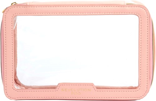 Een roze tas met een doorzichtig plastic venster en goudkleurige ritssluiting, onderaan 'REVOLUTION' label.