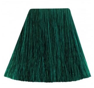 A green straw-like mat with a trapezoid shape, wider at the top and narrower at the bottom.