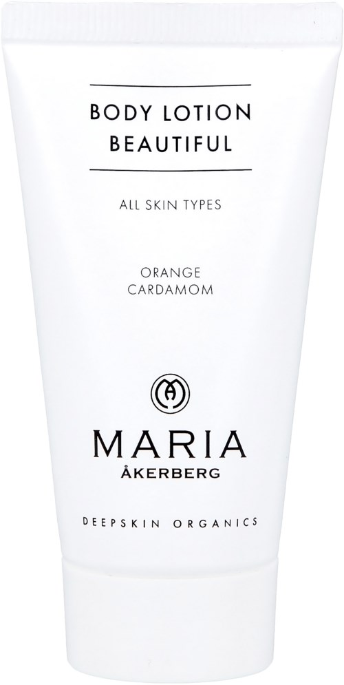 Ein weißer Tube mit Körperlotion, genannt 'Maria Akerberg', für alle Hauttypen, mit Orangencardamom-Duft.