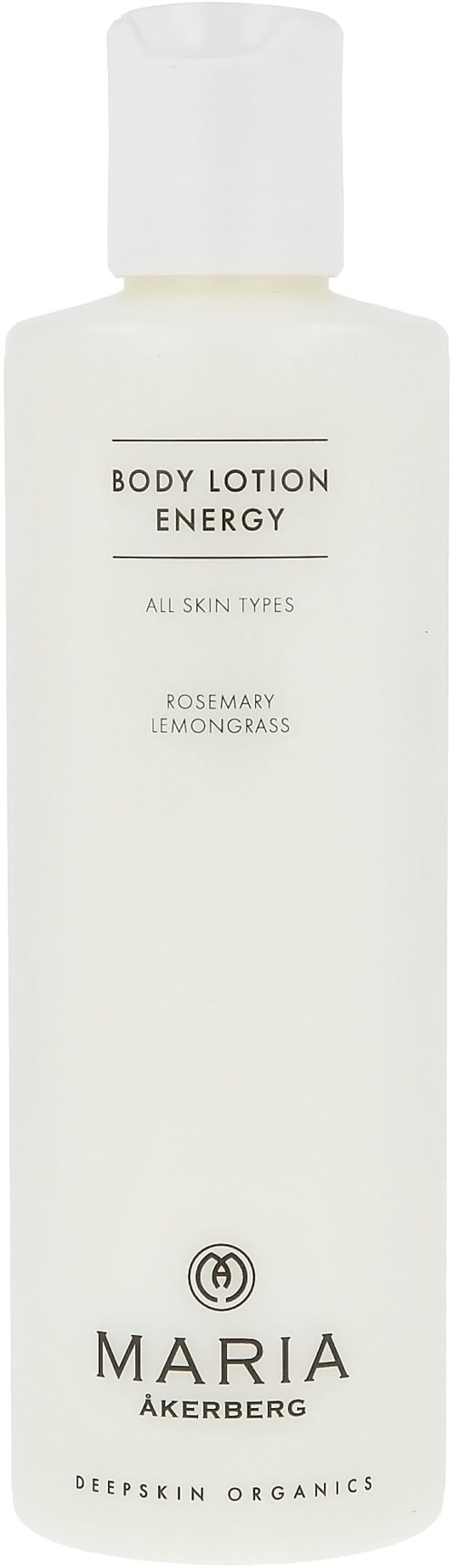 Weiße Flasche mit schwarzem Text, bezeichnet als Body Lotion mit dem Namen Energy, mit Rosmarin und Zitronengras. Marke ist Maria Åkerberg.