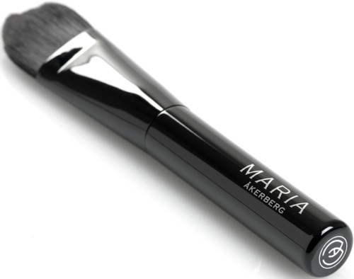 Maria Åkerberg Brush Foundation