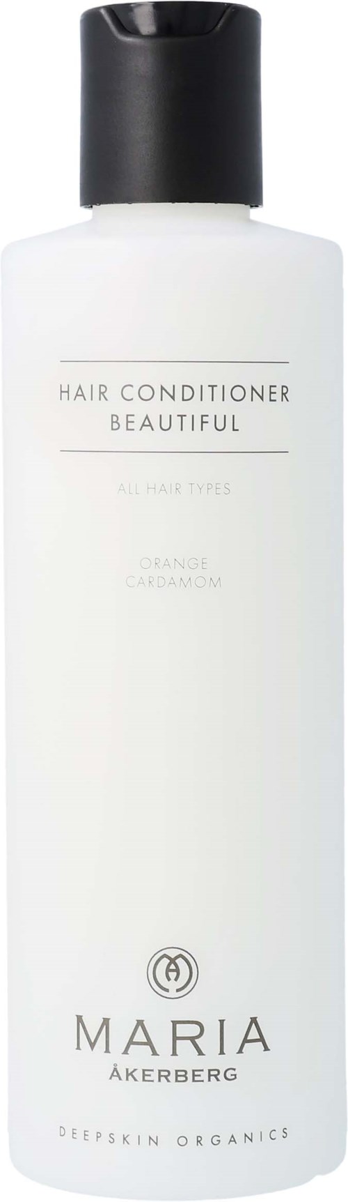 Een witte fles met een zwarte dop, gelabeld als haarconditioner, merk Maria Åkerberg, voor alle haartypes.
