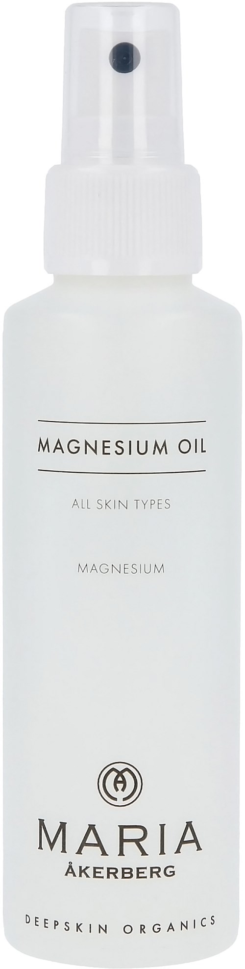 Een witte sprayfles met 'Magnesium Oil' voor alle huidtypes, merk 'Maria Åkerberg' van Deep Skin Organics.