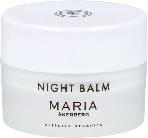 Valkoinen purkki, jossa lukee 'Night Balm Maria Åkerberg' ja 'Deepskin Organics'.
