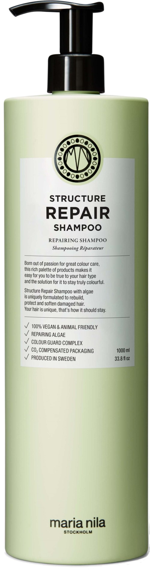 Een hoge, lichtgroene fles met een zwarte pomp die 'Structure Repair Shampoo' zegt van Maria Nila.