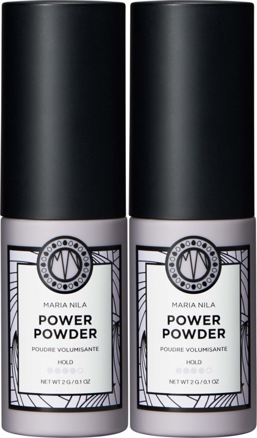 Två burkar med Maria Nila Power Powder i svarta behållare med vita etiketter och lila design.