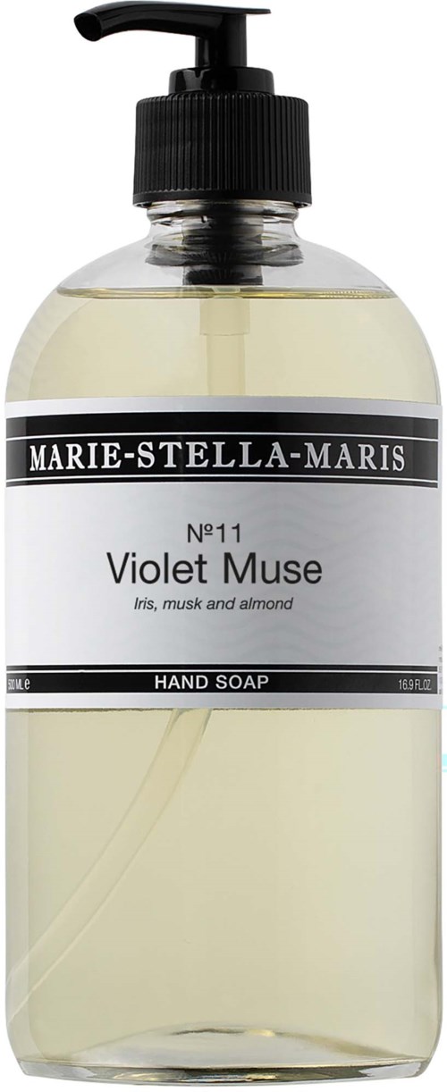 En transparent pumpflaska med handtvål märkt Violet Muse med iris, mysk och mandeldoft.