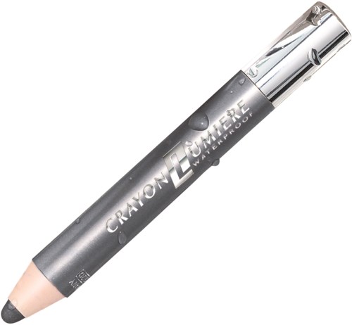 Dies ist ein Make-up-Stift mit silberner Kappe und grauem Körper, bezeichnet als Concealer.