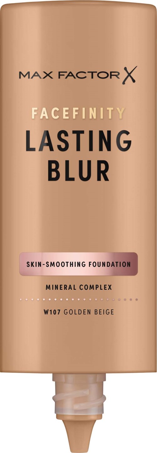 Tube med ansiktsgrunnlag i beige emballasje, brunt lokk og svart tekst, merket Max Factor Facefinity Lasting Blur.