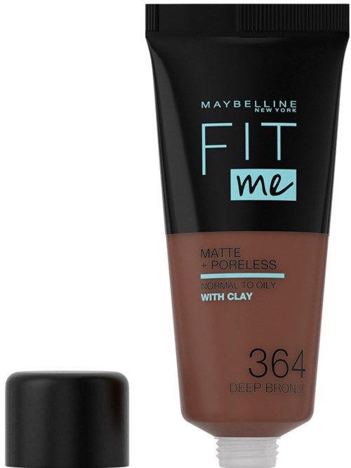 En Maybelline Fit Me foundationrör i nyansen 364 Deep Bronzer, märkt för matt, porfri, normal till fet hud, med lera.