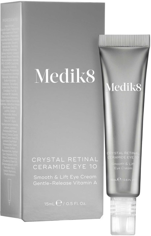 Eine silberne Tube Augencreme und eine passende Schachtel mit dem Label Medik8, für Augenerneuerung und Hydratation.