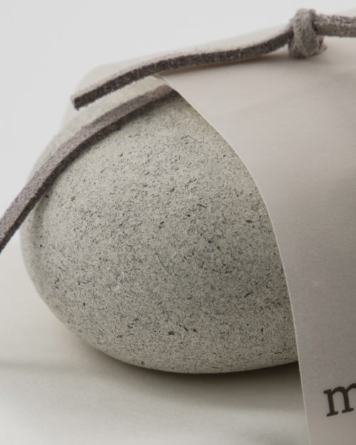 Meraki Lemongrass Stone Scrub 100 g