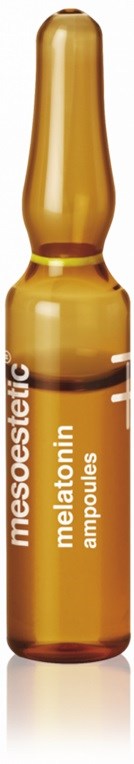 Eine kleine braune Ampullenflasche mit der Aufschrift 'Mesotherapy Melselan Ampoules'.