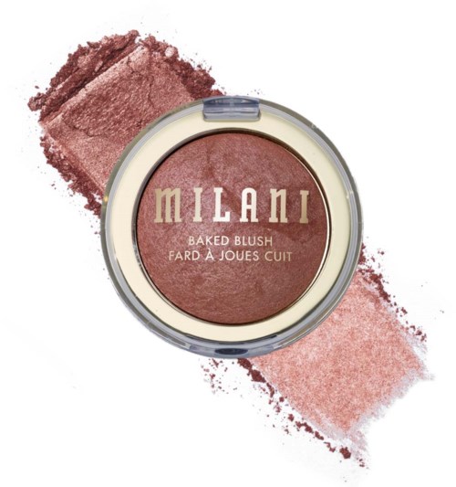 Milani bakad rouge i en rund förpackning med aprikosrosa nyans, visad krossad runt förpackningen.