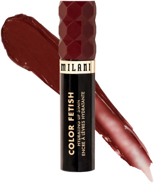 Lippenbalsemtube met een donkerrode dop en een streep van glanzende, diepe rode kleur.