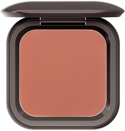 Ett makeuprouge i en svart fyrkantig dosa med rundad lock, aprikosfärgat puder inuti.