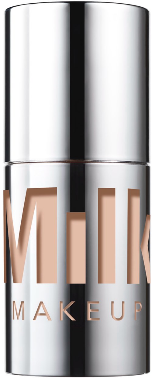 Zilveren cilindervormige container met de tekst "MILK MAKEUP".