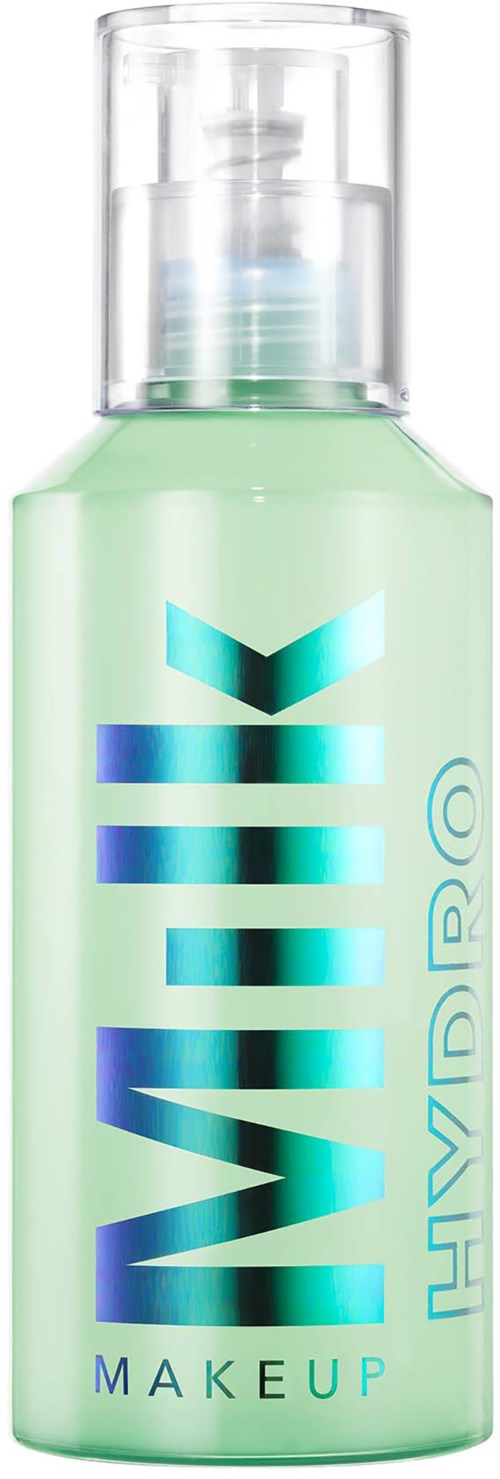 En ljusgrön flaska märkt 'MIYAKI MAKEUP' och 'HYDRATION' står med ett tydligt lock.