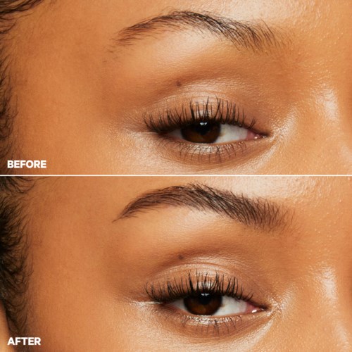 Nahaufnahme eines Auges mit Vorher- und Nachher-Bilder von Wimpernverlängerung, längere, dunklere Wimpern im Nachher-Bild.