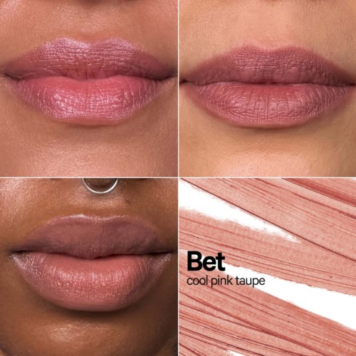Läppswatches som visar olika nyanser av rosa på läpparna, med en rosa-taupe makeupprodukt och etiketten "Bet cool pink taupe".
