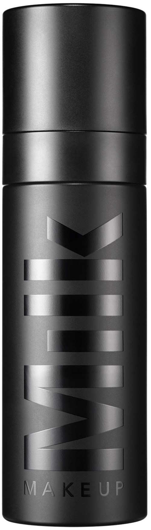 Eine schwarze Make-up-Spray mit großen silbernen Buchstaben und dem Wort 'MAKEUP' am unteren Rand.