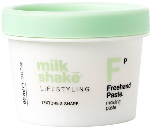 Een witte container met een groene deksel, gelabeld 'milk shake' en 'Freehand Paste' voor modellering en vormgeving.
