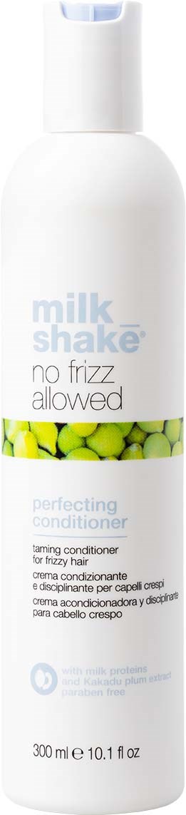Een witte fles Milk Shake No Frizz Allowed conditioner met groene accenten en tekst.