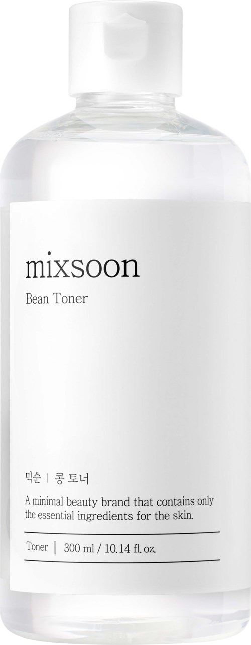 Een doorzichtige plastic fles met witte dop, gemarkeerd as Mixsoon Bean Toner, bevat 300 ml huidverzorgingsproduct.