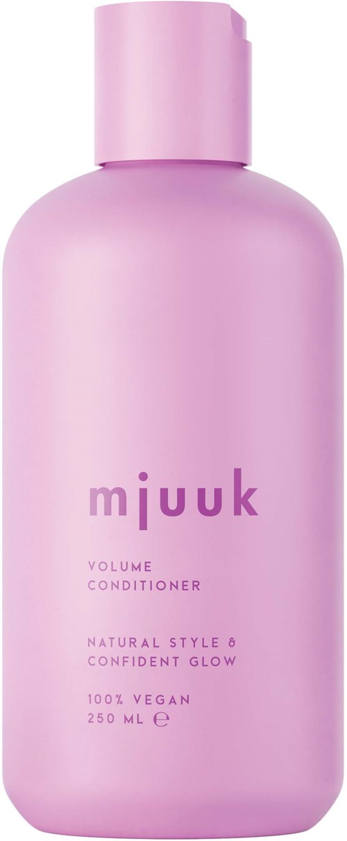 Roze fles met Mjuuk Volume Conditioner, vegan, 250 ml, natuurlijke stijl en zelfverzekerde uitstraling.