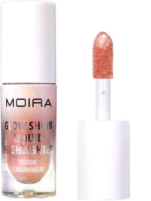 Nestemäinen korostustuote pullossa, varustettu sieneellä, ja merkitty 'MOIRA GLOW SHOW LIQUID HIGHLIGHTER.'