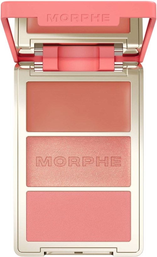 En rouge palette med tre nyanser i ett rosa och silverfodral, märkt Morphe, med en spegel inuti.