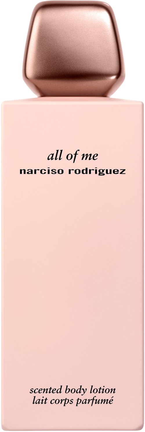 Een roze fles met geparfumeerde lichaamslotion met een rosegouden deksel, gelabeld "all of me" door Narciso Rodriguez.
