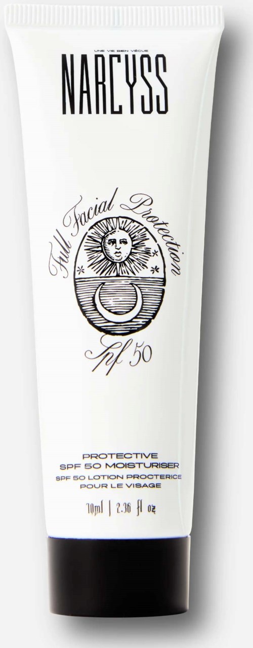 Eine weiße Tube mit schwarzem Deckel, beschriftet 'NARCYSS' und 'Facial Protection', mit Sonne und Mond Illustration, SPF 50.