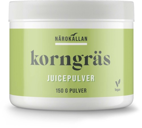En grønn og hvit krukke merket 'korngræs juicepulver' med et vegansymbol.