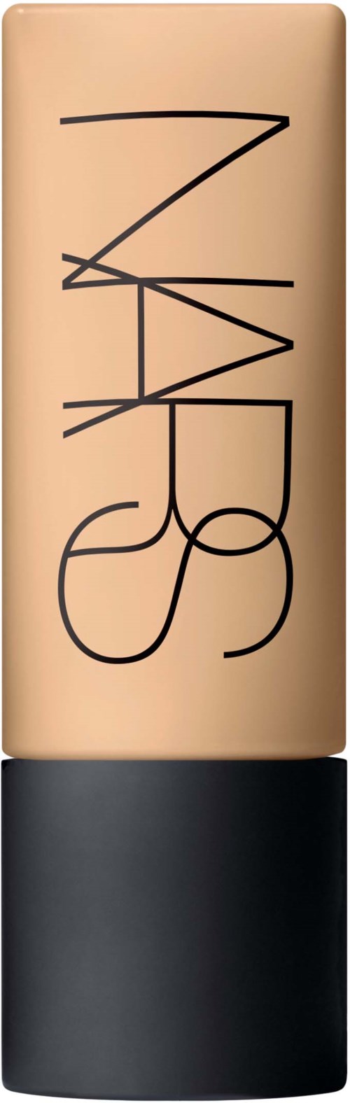 En NARS makeup foundation flaska med svart logotyptext och svart lock.