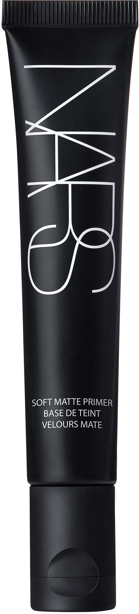 En svart tub med NARS Soft Matte Primer med vit text, står upprätt.